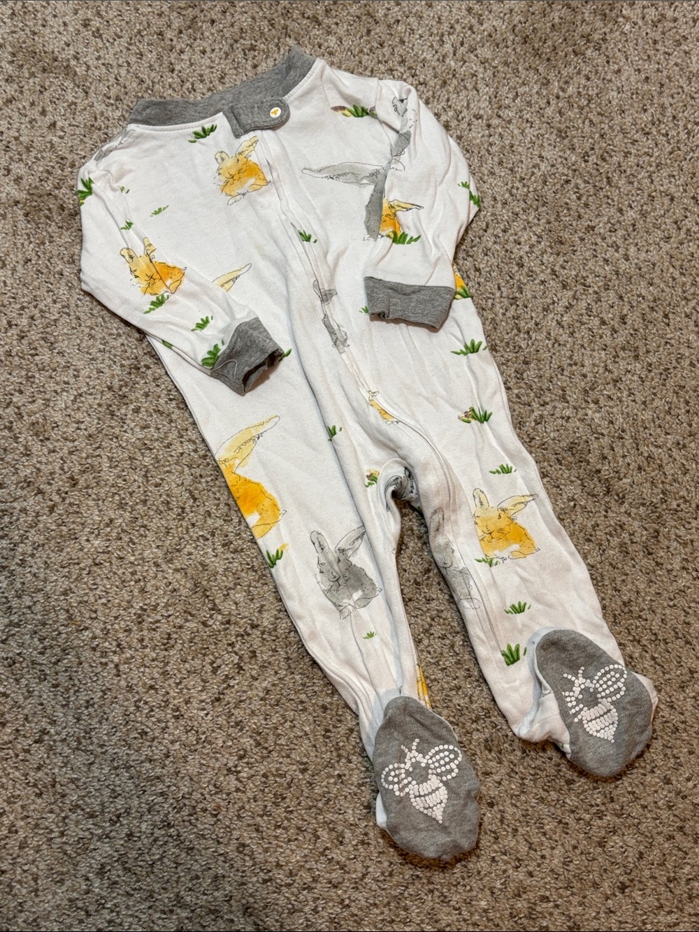 Burt’s Bees Baby 100% Organic Cotton Bunny One Piece Footed Pajamas Sz 3-6 Mo